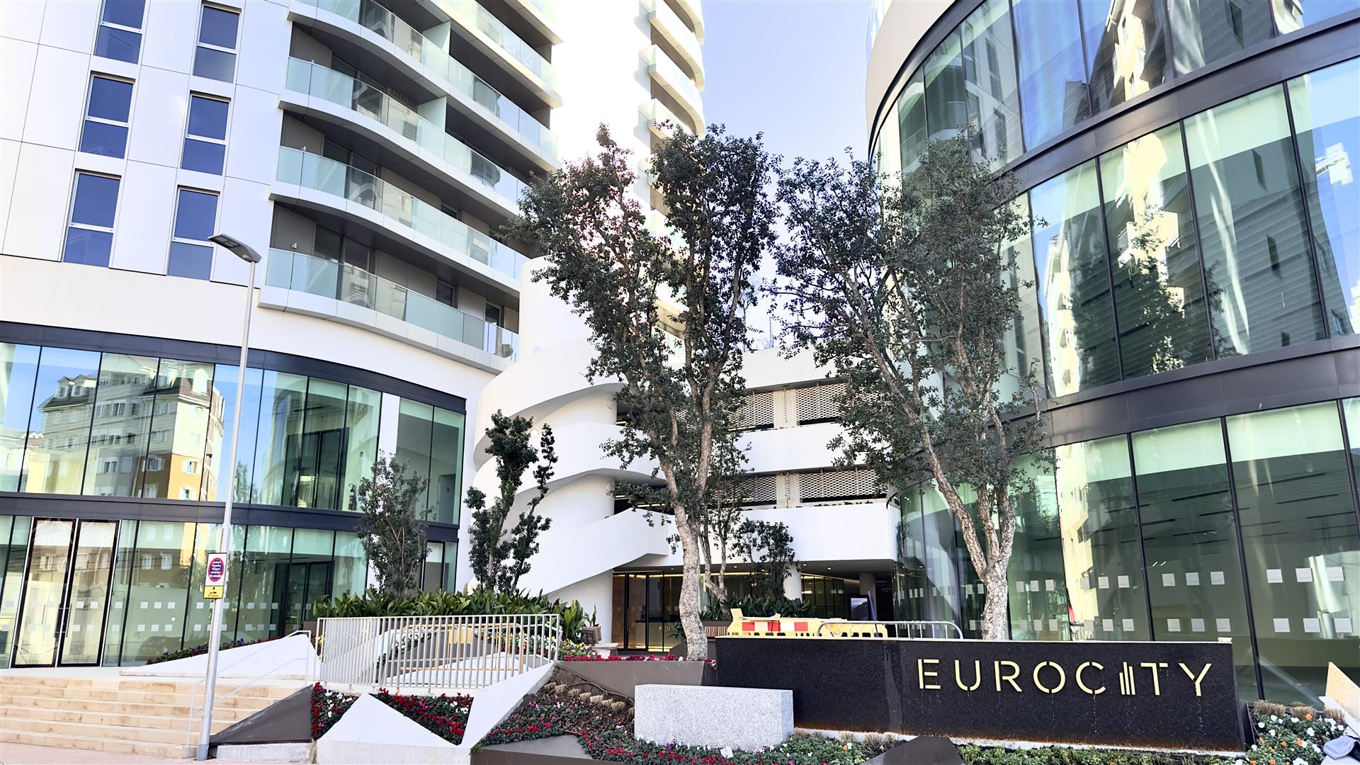 Image of Apartment - 1 Bathrooms for Sale in EuroCity-Gibraltar, Image 17